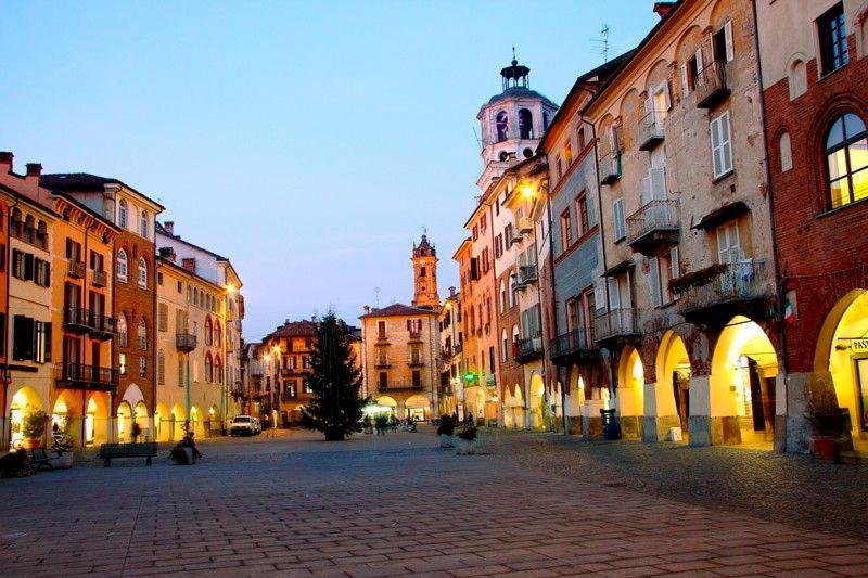 L'Orchidhea Apartment Savigliano Dış mekan fotoğraf