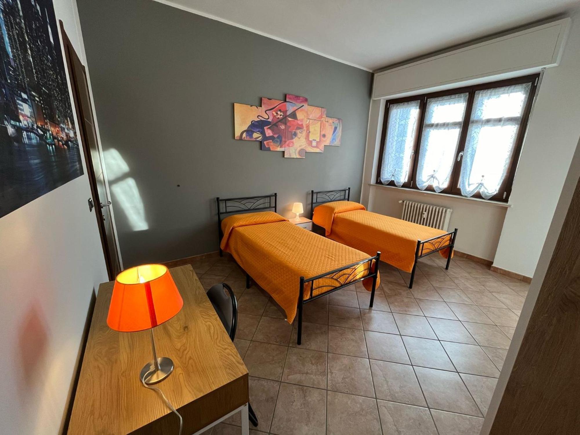 L'Orchidhea Apartment Savigliano Dış mekan fotoğraf